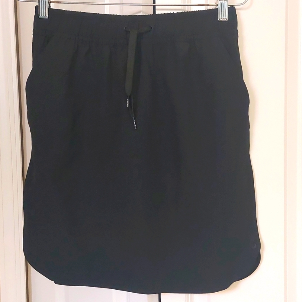 NWT Kavu Skirt sz XS